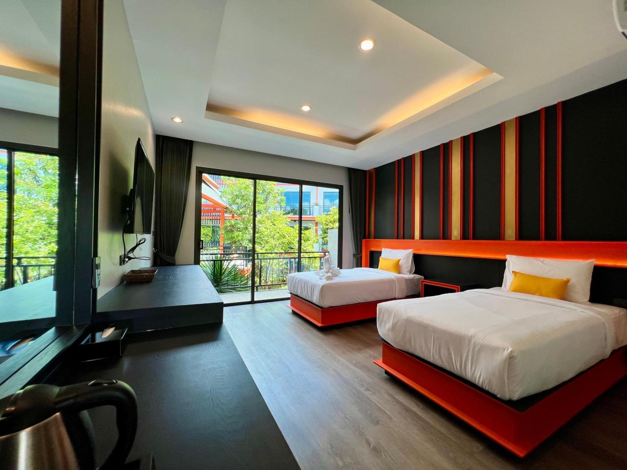 Wow Phuket Hotel Eksteriør billede